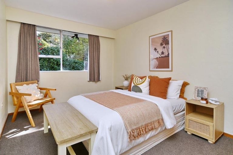 Photo of property in 2/36 Blakehall Place, Spreydon, Christchurch, 8024