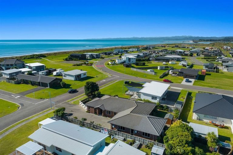 Photo of property in 12 Muriwai Boulevard, Waiotahe, Opotiki, 3198