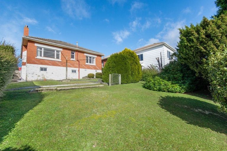 Photo of property in 32 Mornington Road, Balaclava, Dunedin, 9011