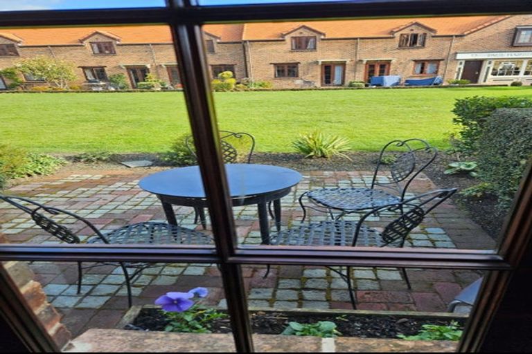 Photo of property in Village Green Cottages, 4/10 Quiet Woman Way, Monaco, Nelson, 7011