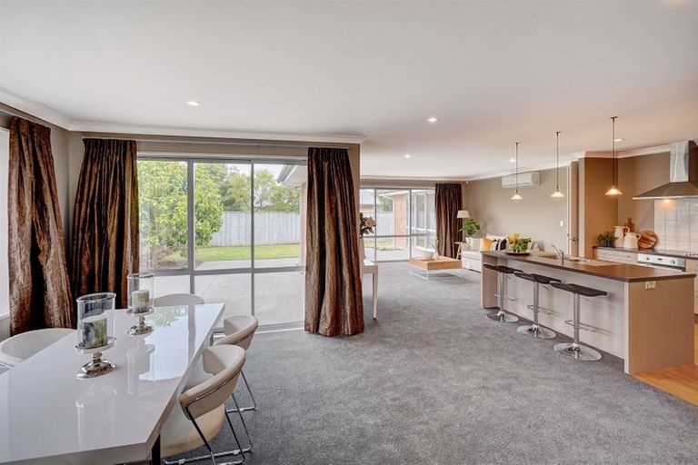 Photo of property in 16 Tommy Street, Pegasus, 7612