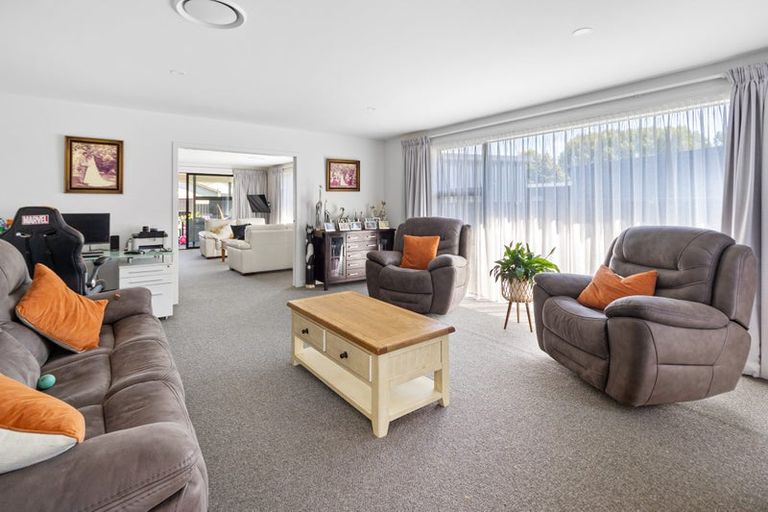 Photo of property in 69a Richard Pearse Drive, Temuka, 7920