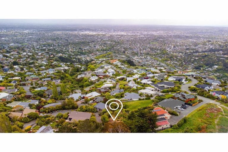 Photo of property in 15 Amherst Place, Cashmere, Christchurch, 8022