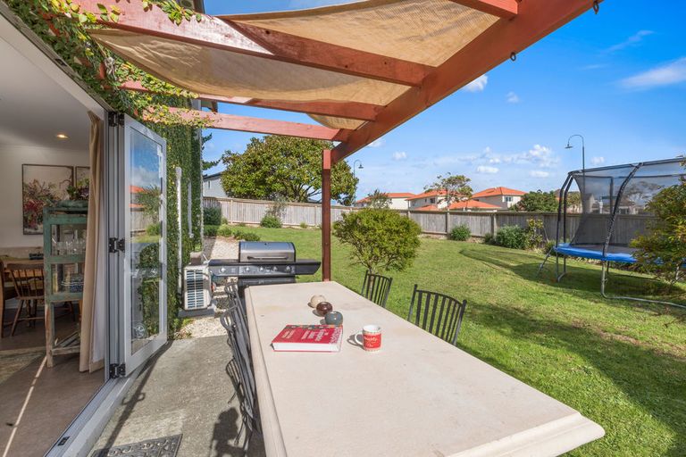 Photo of property in 204 Alec Craig Way, Gulf Harbour, Whangaparaoa, 0930