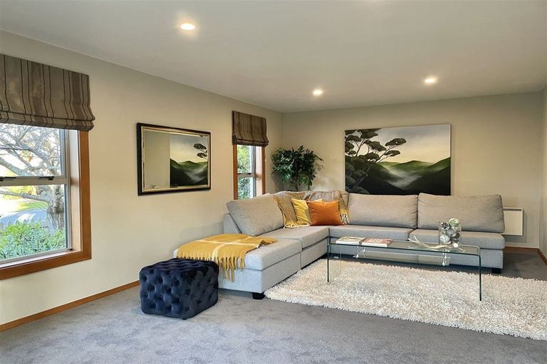 Photo of property in 29 Jenkins Avenue, Redwood, Christchurch, 8051