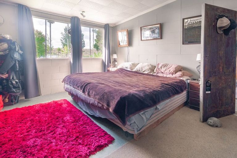 Photo of property in 17 Settlement Road, Kawakawa, 0210