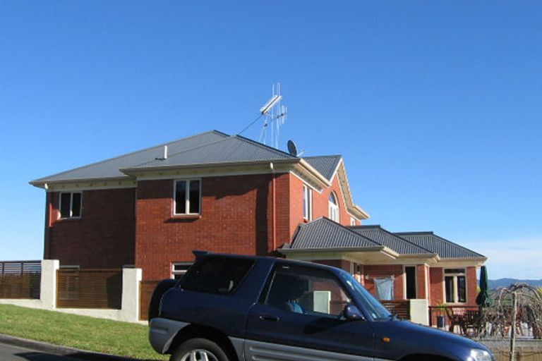 Photo of property in 1 Pampas Place, Western Heights, Hamilton, 3200