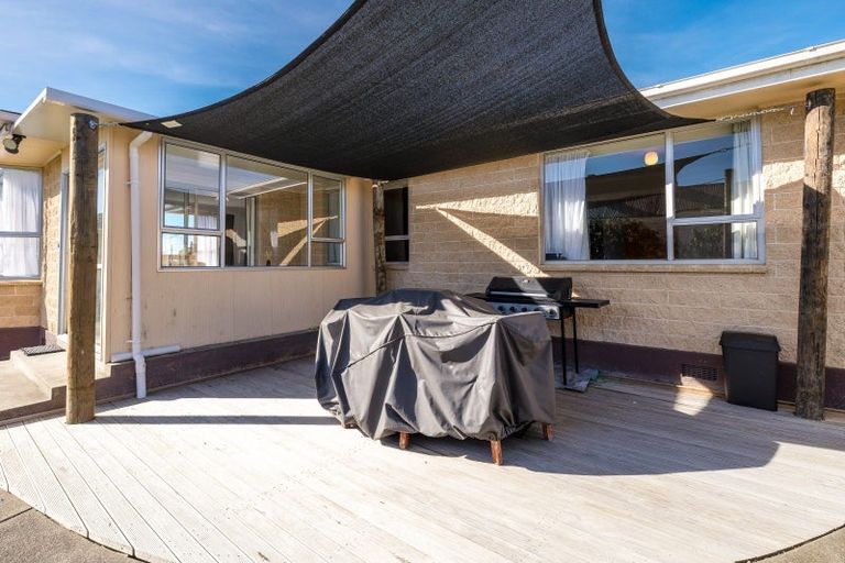 Photo of property in 1 Carlisle Street, Waimate, 7924