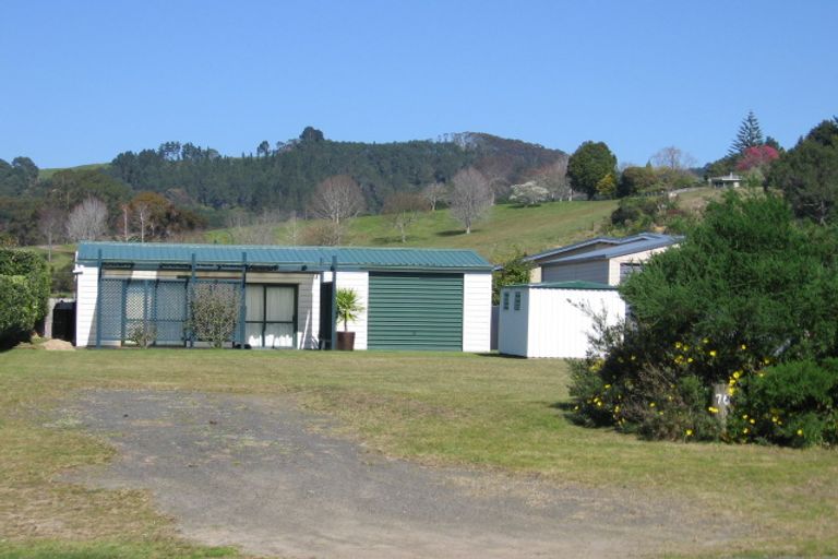 Photo of property in 76 Captain Cook Road, Cooks Beach, Whitianga, 3591