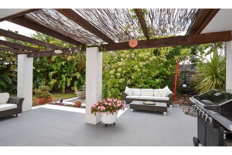 Photo of property in 33 Rarere Terrace, Kerikeri, 0230