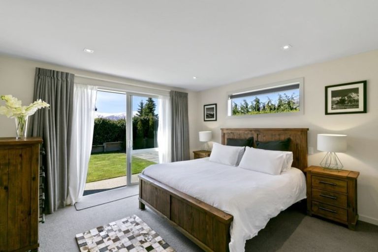 Photo of property in 4 Hanbury Lane, Lower Shotover, Queenstown, 9371
