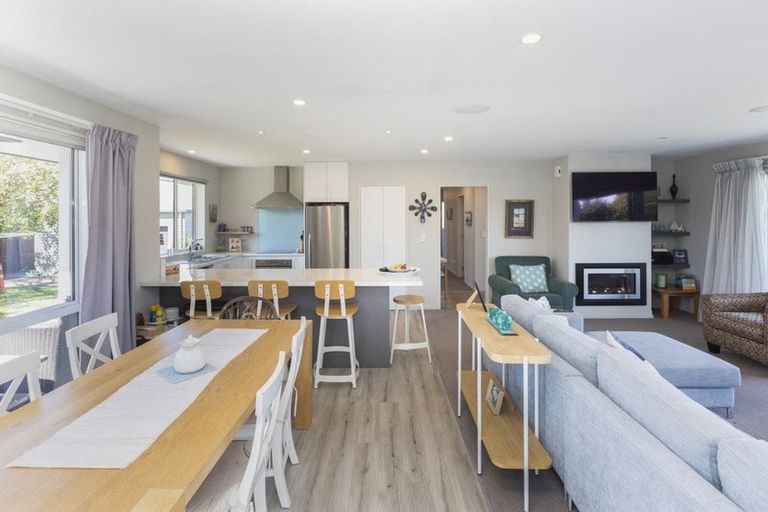 Photo of property in 43 Rawson Street, New Brighton, Christchurch, 8083
