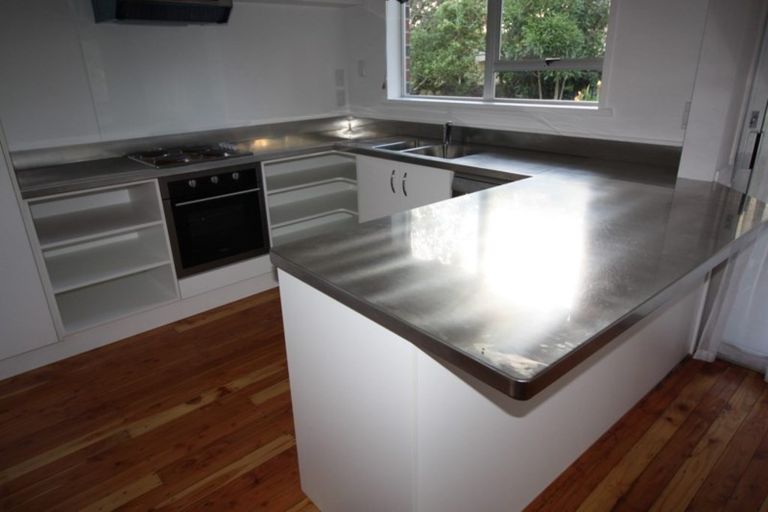 Photo of property in 4 Belgrave Place, Awapuni, Palmerston North, 4412