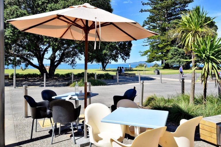 Photo of property in 6/1 Glen Road, Browns Bay, Auckland, 0630