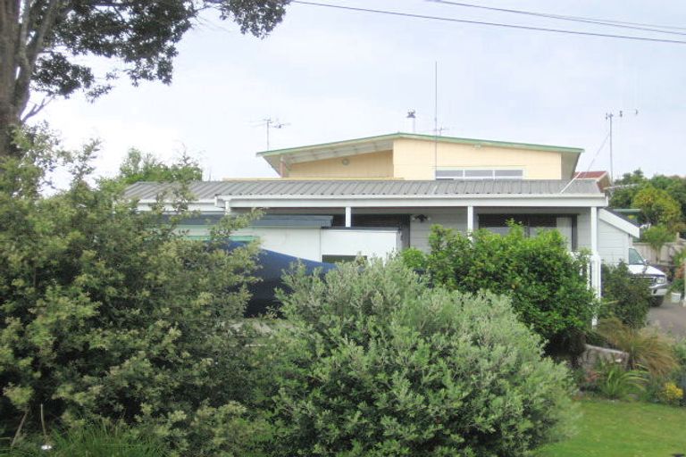 Photo of property in 53a Harbour View Road, Omokoroa, 3114