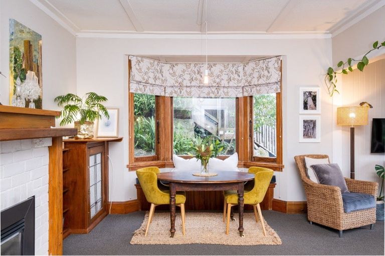 Photo of property in 4 Guys Hill Road, Hospital Hill, Napier, 4110