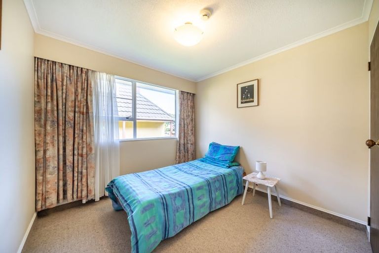 Photo of property in 11 Observatory Close, Whitby, Porirua, 5024