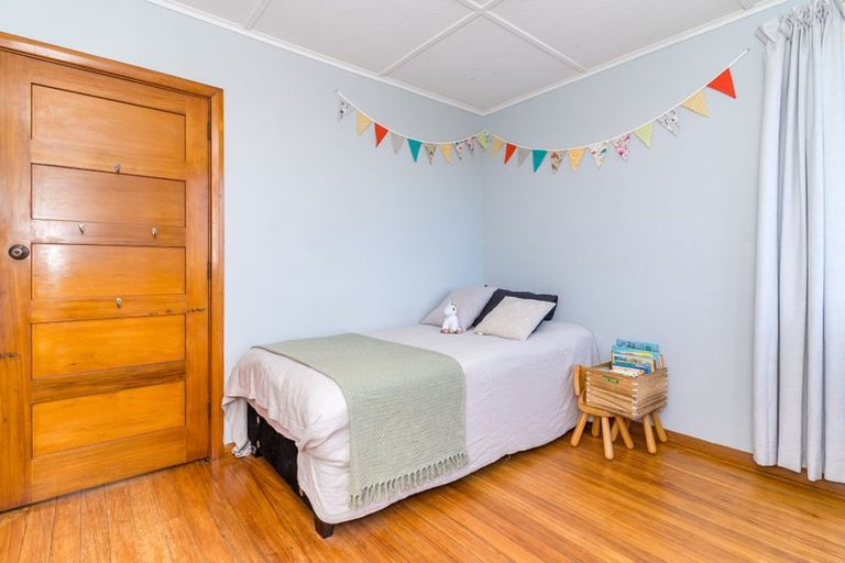 Photo of property in 35 Panmure Avenue, Calton Hill, Dunedin, 9012