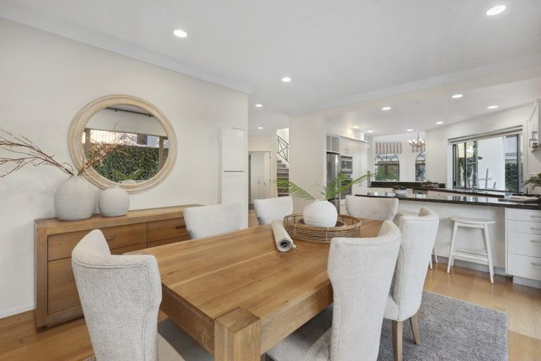 Photo of property in 2/17 Sanders Avenue, Takapuna, Auckland, 0622