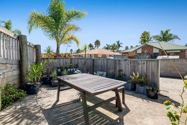 Photo of property in 1 Puarangi Lane, Stanmore Bay, Whangaparaoa, 0932