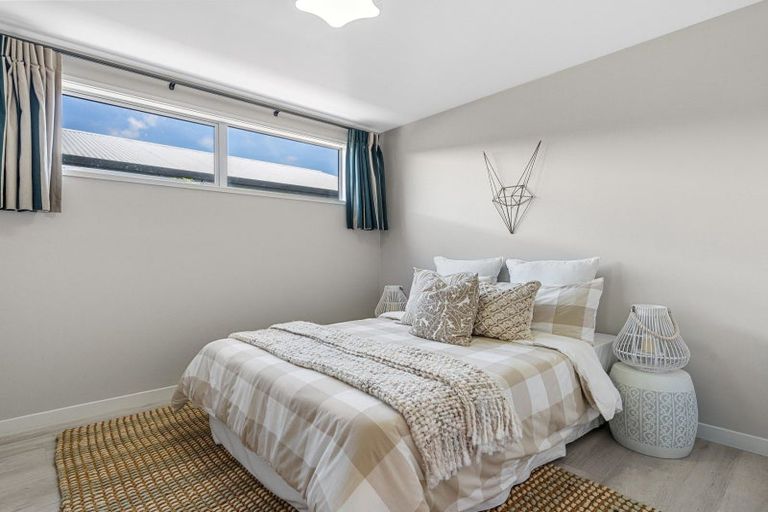 Photo of property in 18 Saint Pauls Drive, Brookfield, Tauranga, 3110