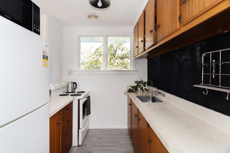 Photo of property in 11 Oxford Street, Holmes Hill, Oamaru, 9401