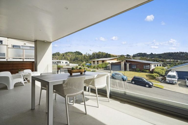 Photo of property in 49a Spyglass Lane, Whitby, Porirua, 5024