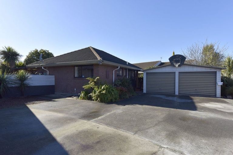 Photo of property in 2/82 Lincoln Road, Hillmorton, Christchurch, 8024