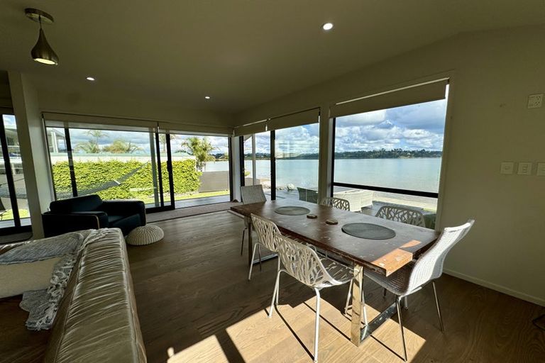 Photo of property in 62 The Terrace, Herald Island, Auckland, 0618