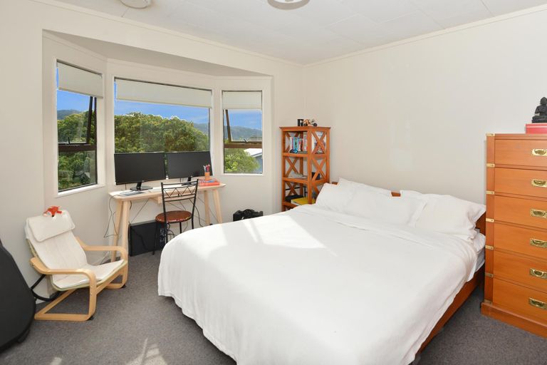 Photo of property in 18 Tikorangi Place, Morningside, Whangarei, 0110