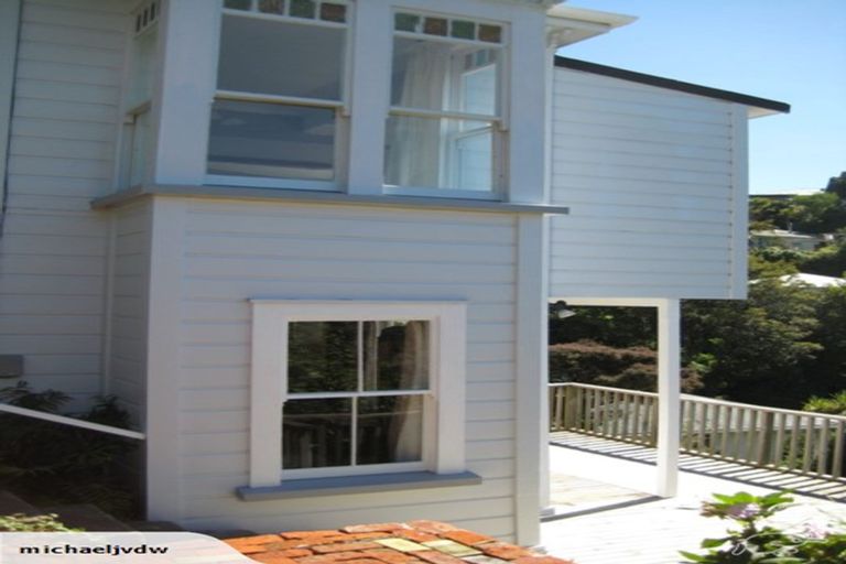 Photo of property in 26 Northland Road, Northland, Wellington, 6012