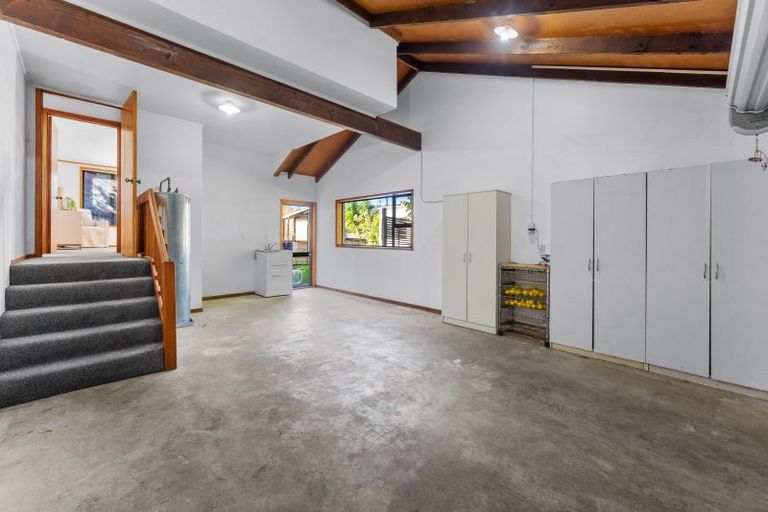 Photo of property in 5 Totara Grove, Hillcrest, Auckland, 0627