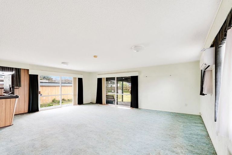 Photo of property in 4 Lee Place, Bader, Hamilton, 3206