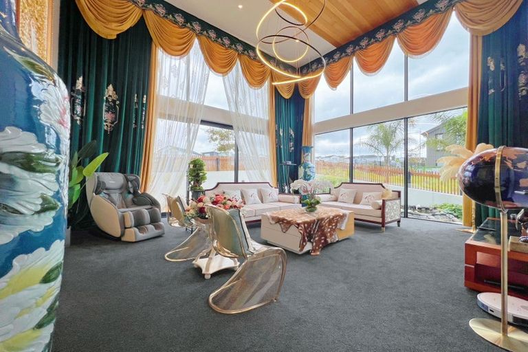 Photo of property in 2 Luff Place, Long Bay, Auckland, 0630