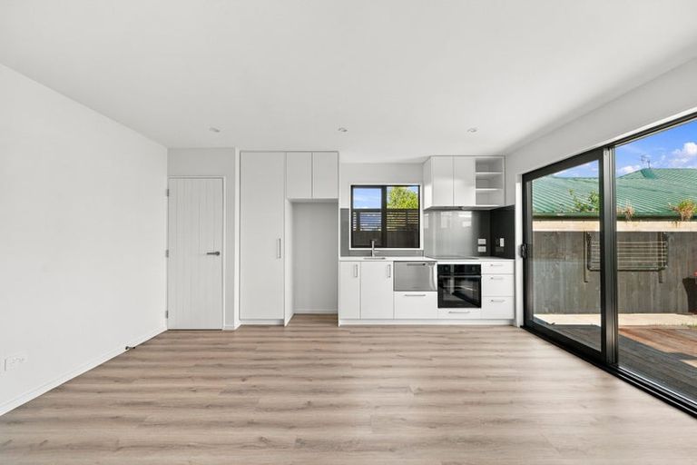 Photo of property in 3/15 Silvester Street, Woolston, Christchurch, 8023