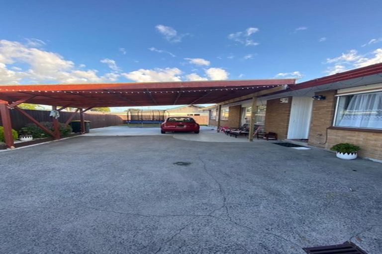 Photo of property in 1/24 Waimana Road, Conifer Grove, Takanini, 2112