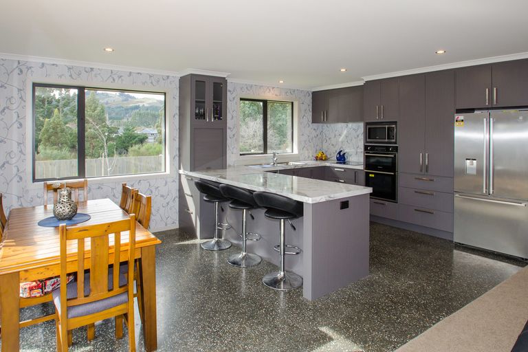 Photo of property in 59 Grandvista Drive, Green Island, Dunedin, 9018