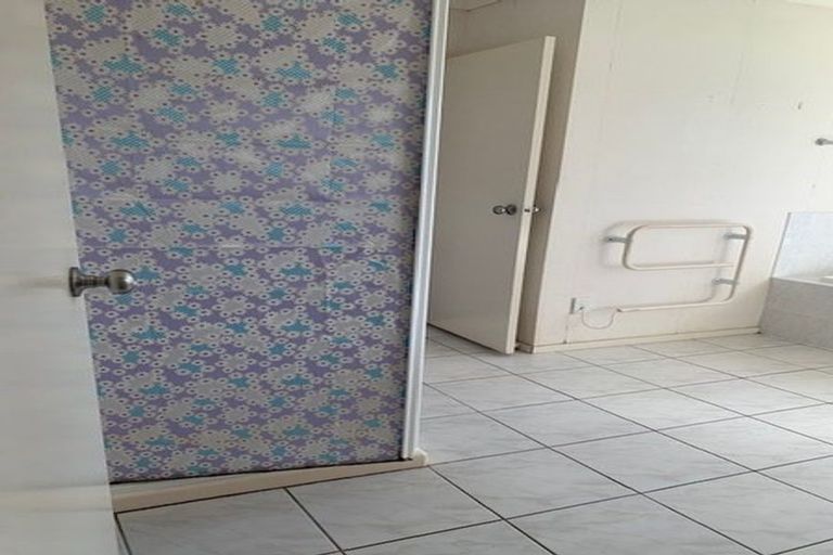 Photo of property in 48 Matarangi Road, East Tamaki, Auckland, 2013