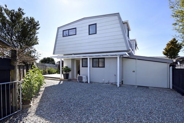 Photo of property in 2/2 Nikau Street, Stoke, Nelson, 7011