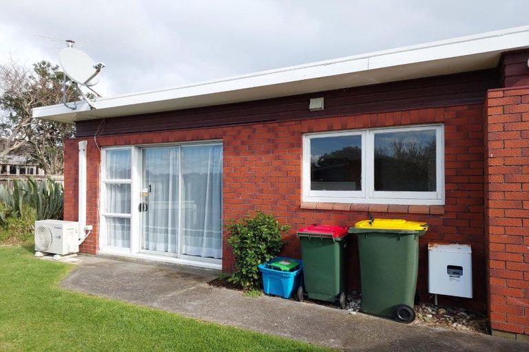 Photo of property in 43a Lismore Street, Strandon, New Plymouth, 4312