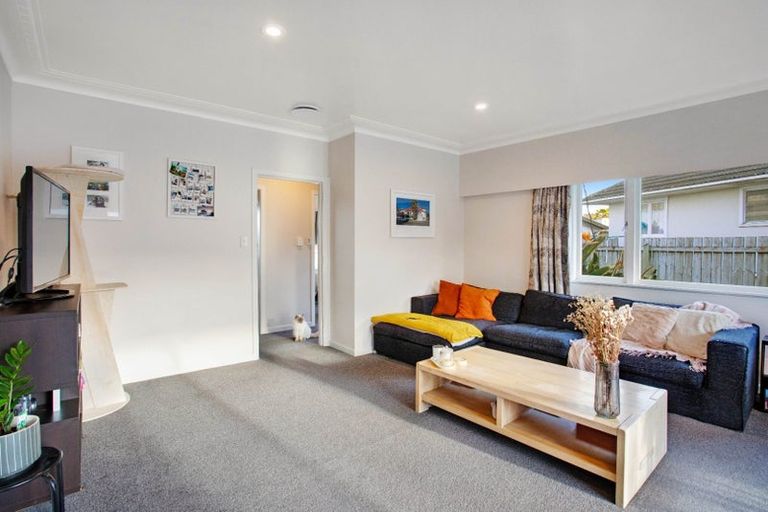 Photo of property in 37 Hooper Avenue, Pukekohe, 2120