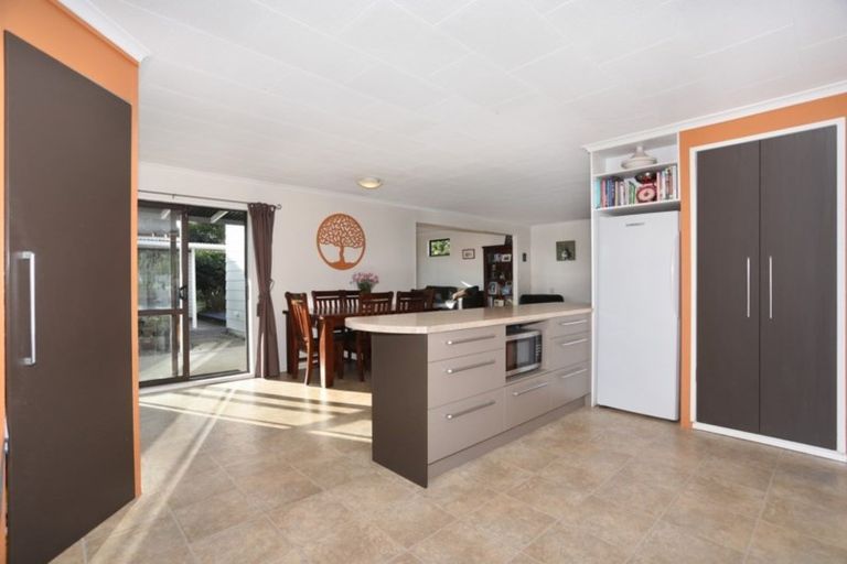 Photo of property in 146 Parewanui Road, Bulls, 4894