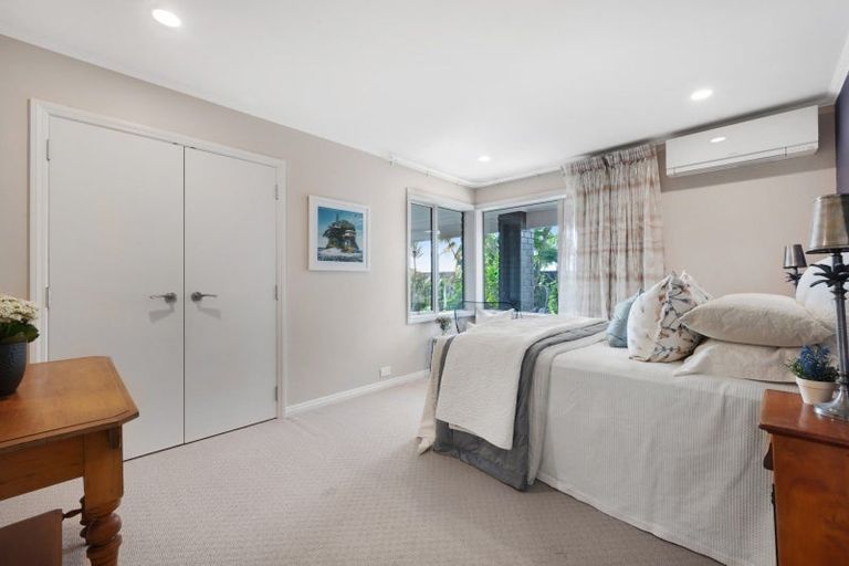 Photo of property in 1/25 Seymour Road, Mellons Bay, Auckland, 2014