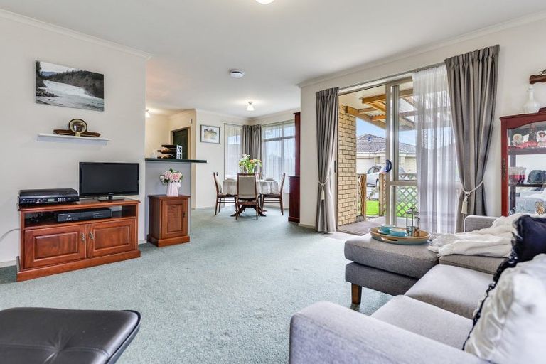 Photo of property in 13 Grevillea Place, Melville, Hamilton, 3206