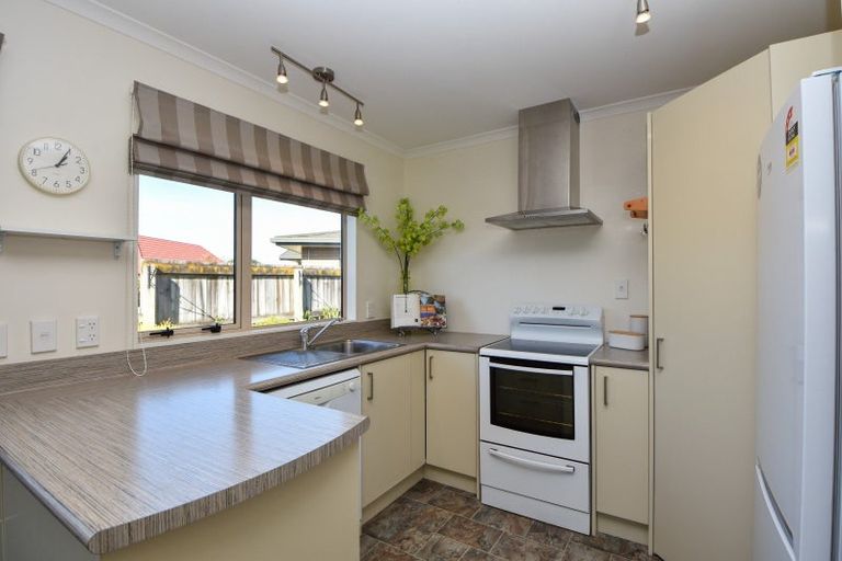 Photo of property in Villa Estate, 34/55 Armstrong Avenue, Carterton, 5713