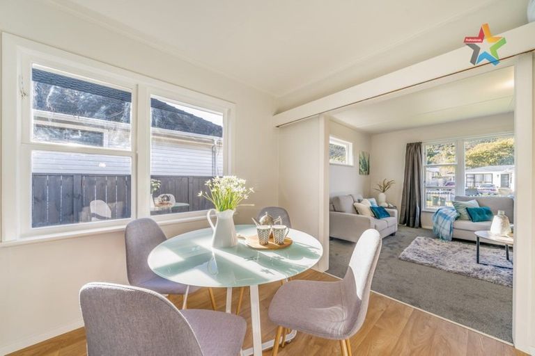 Photo of property in 7 Ruthven Road, Wainuiomata, Lower Hutt, 5014