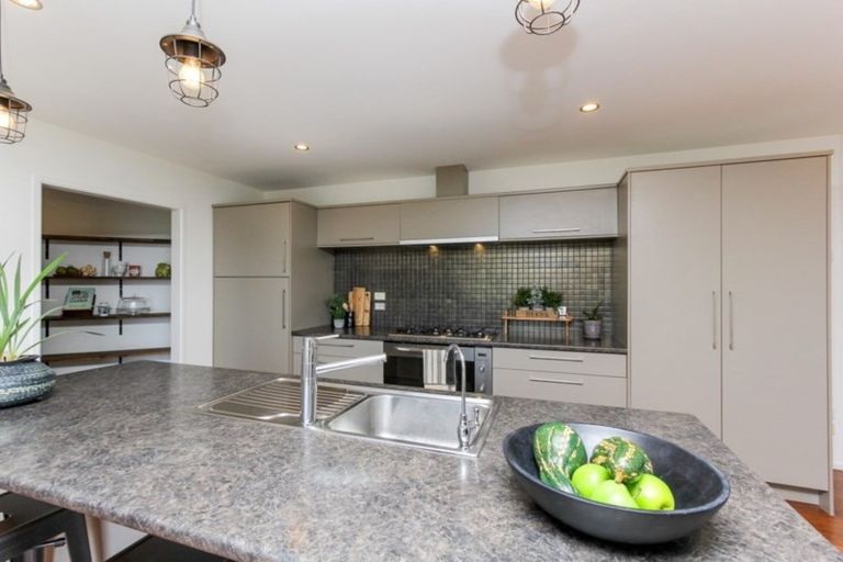 Photo of property in 790 Otaraoa Road, Tikorangi, Waitara, 4383