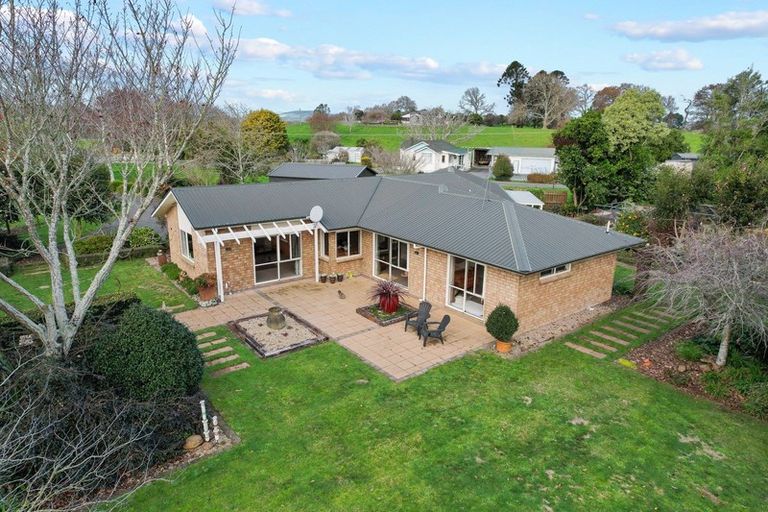 Photo of property in 103 Eureka Road, Eureka, Hamilton, 3287