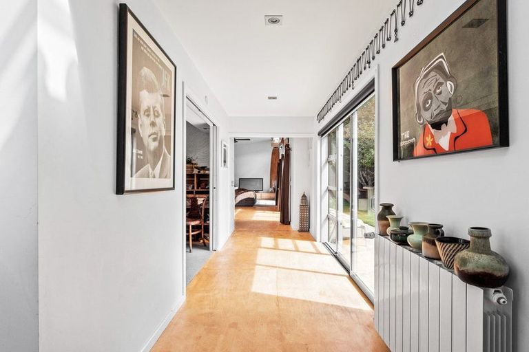 Photo of property in 6 Mcivor Lane, Lake Hayes, Queenstown, 9304