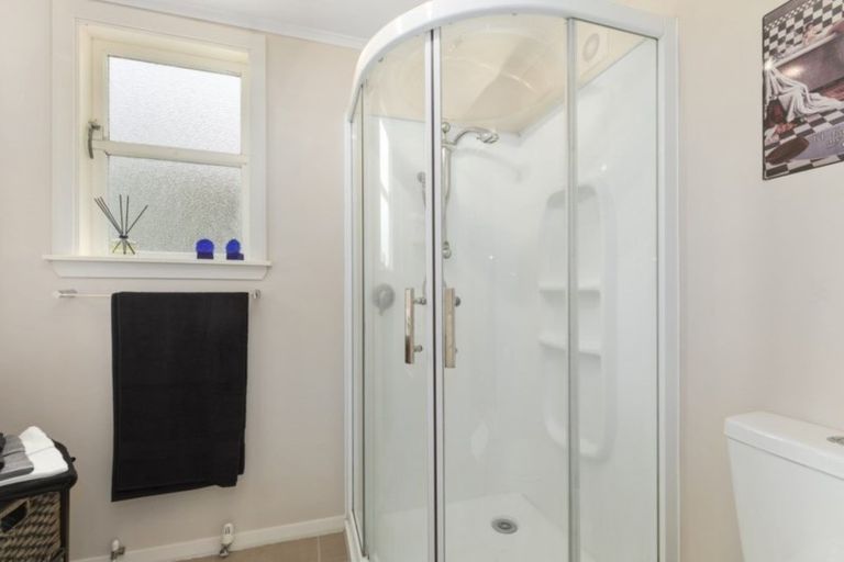 Photo of property in 12 Boyd Grove, Naenae, Lower Hutt, 5011